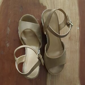 Tommy Hilfiger Tan Sandals